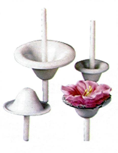 Wilton Lily Nail Set by Wilton