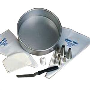 14 Piece Cake Decorating Set