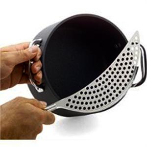 Endurance Crescent Pot Strainer