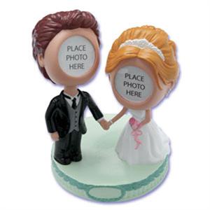 Bobble Head Bride and Groom